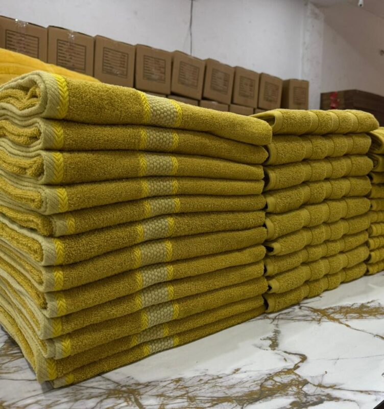 Bulk Hotel Towel Stocklot Supplier Pakistan